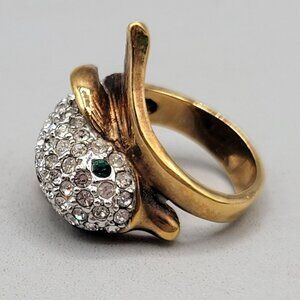 Rhinestone Encrusted Dolphin Ring Green Eyes Gold Tone Fashion Size 7.5
